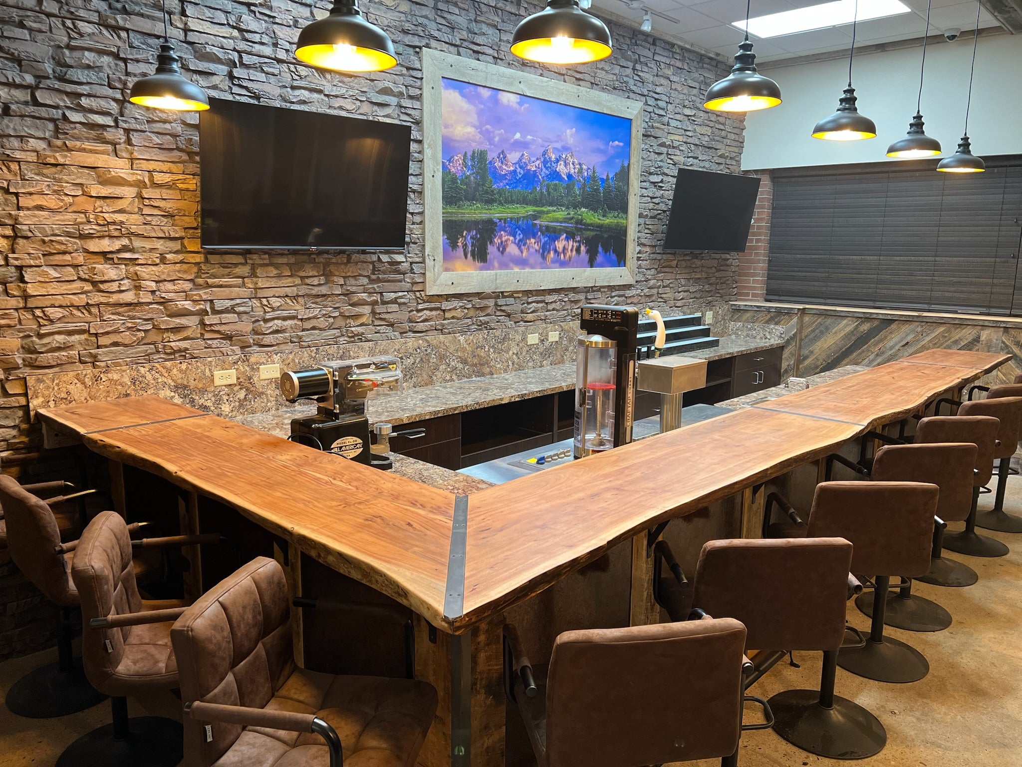 Distinctive Hardwood Designs